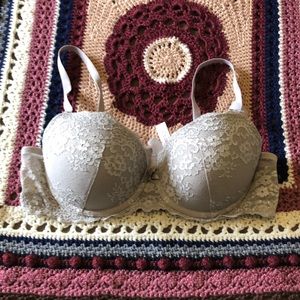 Gilligan & O'Malley Gray Lace Push-Up Bra -38B